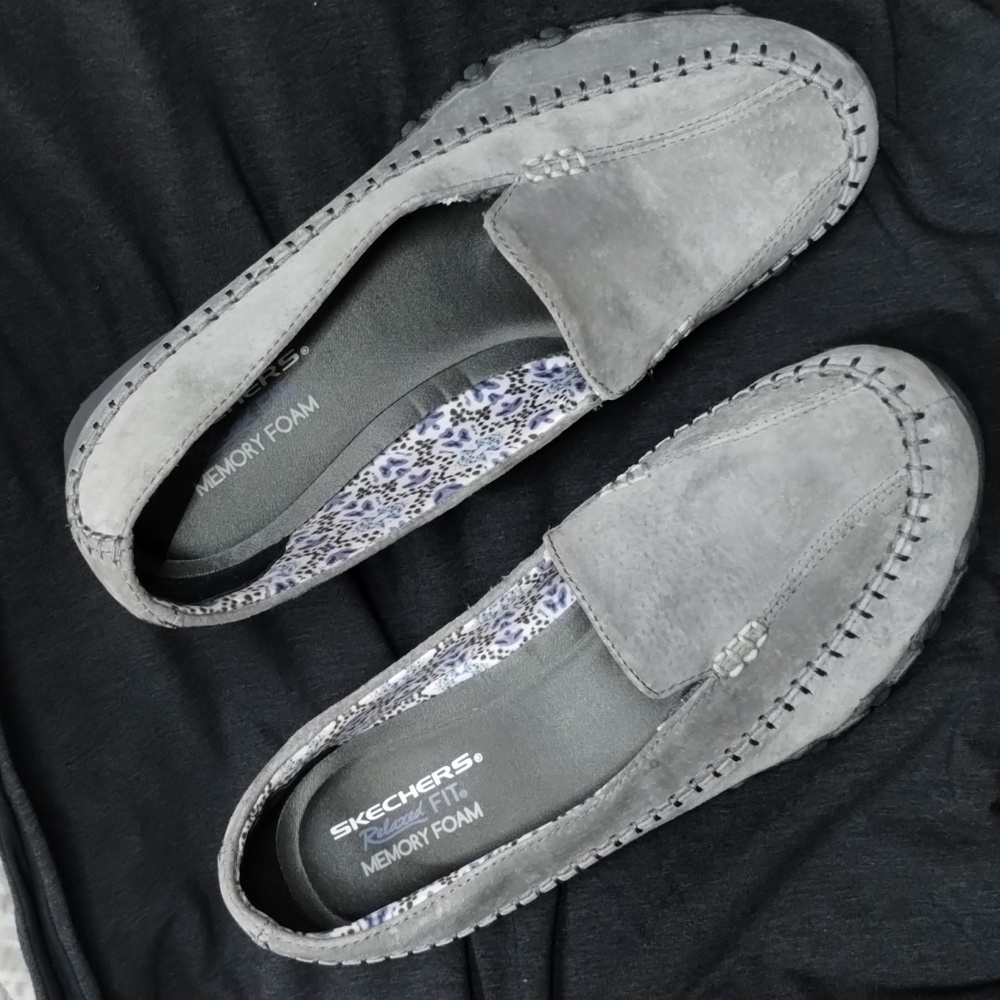 SKETCHERS SHOES, BRAND NEW, Memory Foam, 9 1/2
